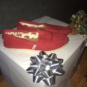 Toms classic canvas RED size 7.5 women